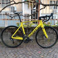 bicicletta corsa scott addict 30