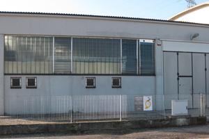 Capannone mq.300 + mq. 400 esterni -