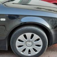 AUDI A4 STATION WAGON 2007 - PARAFANGO DESTRO