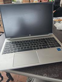 Hp probook 650 g8 15 pollici 16ram/500ssd