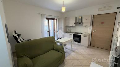 2 LOCALI A CASTELNUOVO DI PORTO