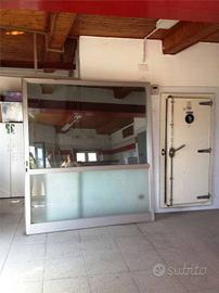 Immobile di 70 m² con 1 locale a Capannori