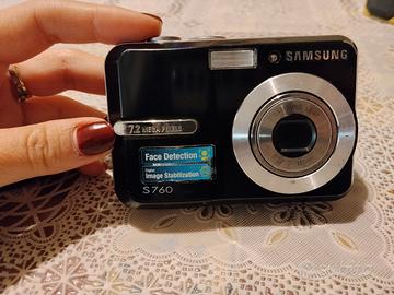 Fotocamera digitale Samsung S760