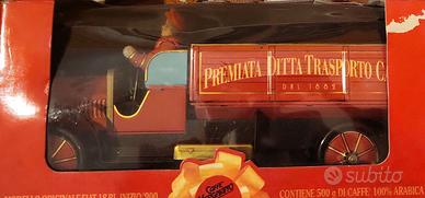 Camion latta caffè Vergnano vintage