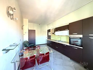 Quadrilocale ristrutturato con garage e cantina