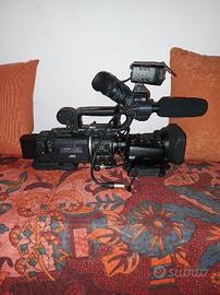 Videocamera professionale jvc gy-hd 110
