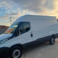 IVECO DAILY FURGONE EURO 6