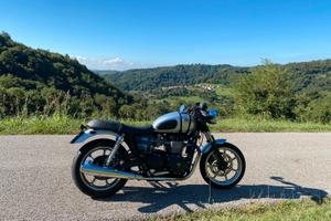 moto Triumph