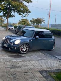 Mini Cooper d