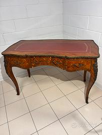 Scrivania stile diplomatico