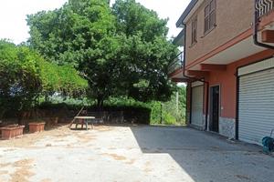 Ad 1.5 Km da Atripalda centro, villa singola