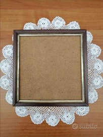 Cornice in legno da appendere (senza vetro)