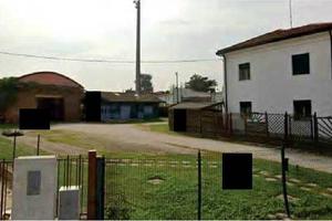 Immobile in asta di 466 m² con 1 locale a Lendinar