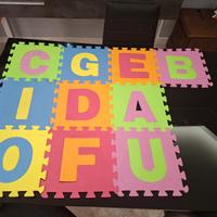 tappeto lettere puzzle