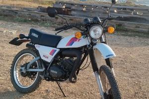 YAMAHA DT 125