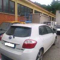 Vari pezzi di ricambio toyota auris hybrid