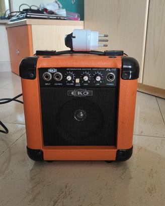Amplificatore chitarra domestico EKO
