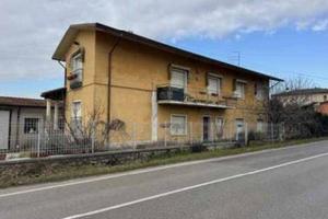 Immobile in asta di 838 m² a Cazzano di Tramigna