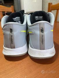 Scarpe Nike spprtive per uomo