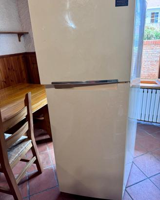Frigorifero doppia porta Samsung classe A+
