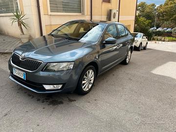 Skoda Octavia 1.6 TDI CR 110 CV Ambition