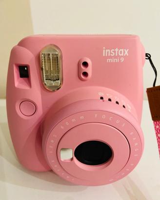 FOTOCAMERA ISTANTENEA- FUJIFILM INSTAX MINI 9 + CU