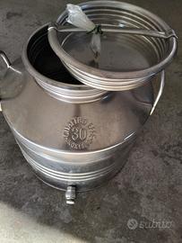 Recipiente in acciaio