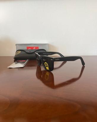 RayBan Wayfarer Classic