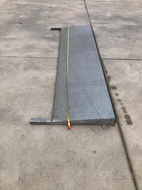 Pedana in alluminio “Mandorlato”rinforzata 260x67