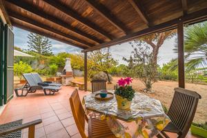 Cottage Rita 800 m dalla spiaggia di Innamorata