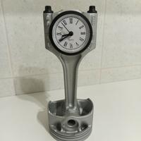 Orologio pistone