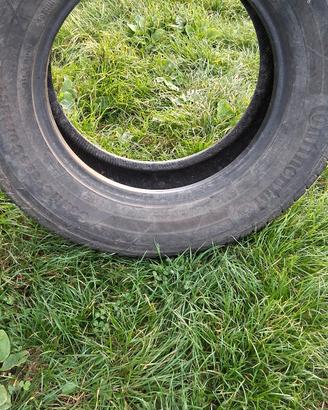 carrelo ruote  Continental 255/65r17