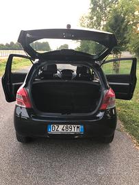 Toyota Yaris benzina