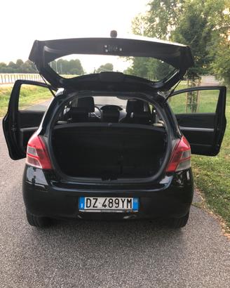 Toyota Yaris benzina
