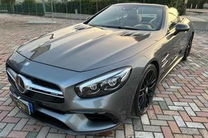 MERCEDES-BENZ SL 63 AMG Roadster V8