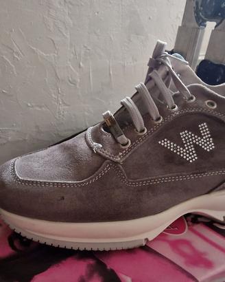 Sneakers Wampum