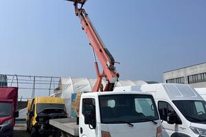 Nissan Cabstar piattaforma aerea telescopica