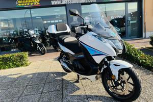 HONDA Integra 750 S TUTTO INCLUSO ANCHE PASSAGGI