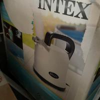 Piscina stupenda compresa di kit pulizia e altr