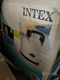 Piscina stupenda compresa di kit pulizia e altr