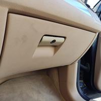 Cassetto portaoggetti BMW X3 del 2008