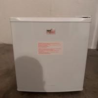 Melchioni ARTIC47LT Mini frigo bar congelatore