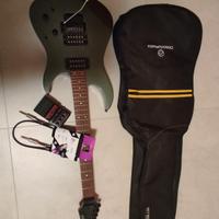 Chitarra elettrica Yamaha RGX 4 20S e pedale 