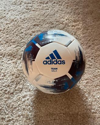 Pallone da calcio Adidas