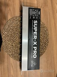 Behringer cx2310 super x pro v2