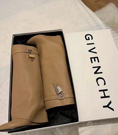 Stivali lunghi beige