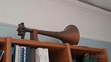 Tromba navale  ad aria senza compressore 