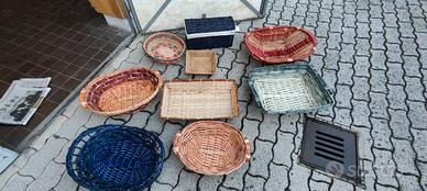 ceste in vimini di varie dimensioni 