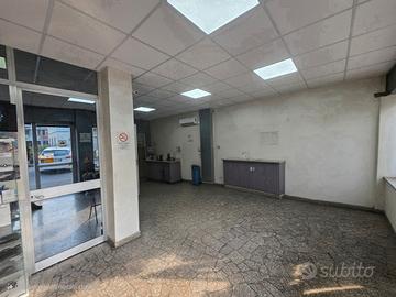 Negozio a Grumello del monte (BG)