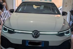 Golf 8 GTE 245 cv